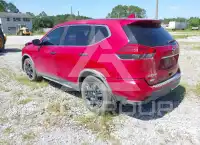 2017 Nissan ROGUE photo