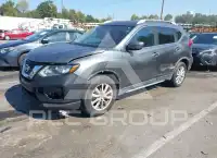 2017 Nissan ROGUE photo