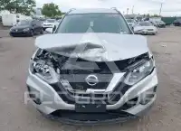 2017 Nissan ROGUE фото