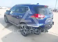 2017 Nissan ROGUE фото
