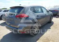 2017 Nissan ROGUE photo