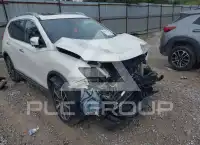 2017 Nissan ROGUE photo
