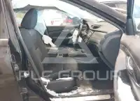 2017 Nissan ROGUE фото