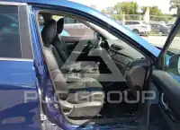 2017 Nissan ROGUE photo