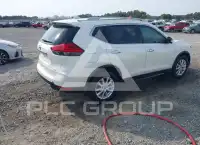 2017 Nissan ROGUE photo