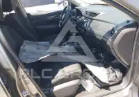 2017 Nissan ROGUE photo