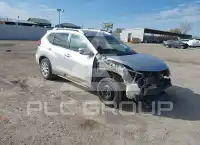 2017 Nissan ROGUE фото