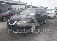 2017 Nissan ROGUE photo