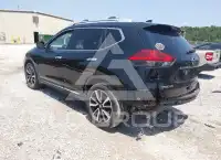 2017 Nissan ROGUE photo
