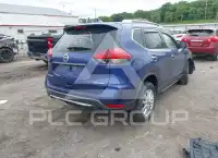 2017 Nissan ROGUE photo