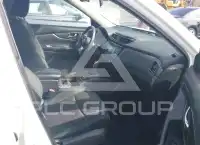2017 Nissan ROGUE фото