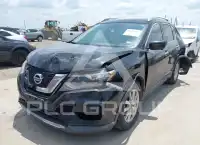 2017 Nissan ROGUE фото