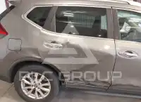 2017 Nissan ROGUE photo