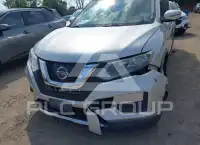 2017 Nissan ROGUE фото