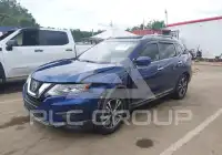 2017 Nissan ROGUE photo