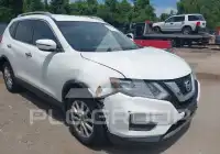 2017 Nissan ROGUE photo