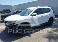 2017 Nissan ROGUE фото
