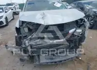 2017 Nissan ROGUE photo