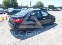 2017 Nissan SENTRA photo