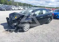 2017 Nissan SENTRA фото