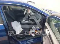 2017 Nissan SENTRA фото