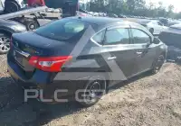 2017 Nissan SENTRA photo