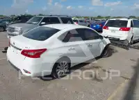 2017 Nissan SENTRA фото