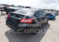 2017 Nissan SENTRA фото