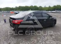 2017 Nissan SENTRA фото