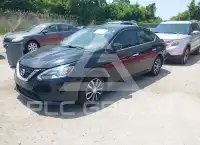 2017 Nissan SENTRA фото