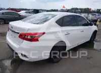 2017 Nissan SENTRA фото