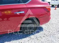 2017 Nissan SENTRA фото