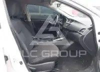 2017 Nissan SENTRA фото