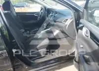 2017 Nissan SENTRA фото
