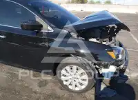 2017 Nissan SENTRA фото