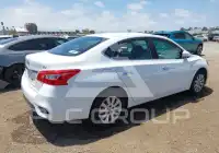 2017 Nissan SENTRA photo