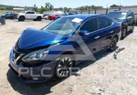 2017 Nissan SENTRA фото