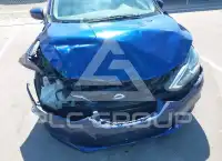 2017 Nissan SENTRA фото