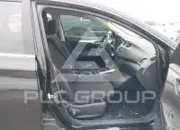 2017 Nissan SENTRA фото