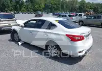2017 Nissan SENTRA фото