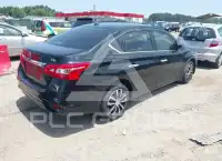 2017 Nissan SENTRA фото