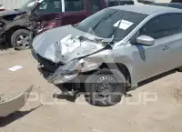 2017 Nissan SENTRA фото