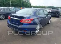 2017 Nissan SENTRA фото