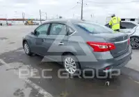 2017 Nissan SENTRA фото