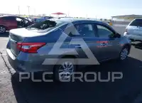 2017 Nissan SENTRA фото