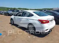 2017 Nissan SENTRA фото