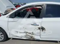 2017 Nissan SENTRA фото