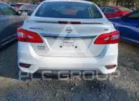 2017 Nissan SENTRA фото