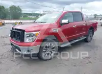 2017 Nissan TITAN фото