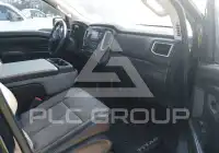 2017 Nissan TITAN фото